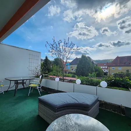 Terrassengarten - *